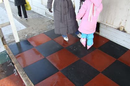 Дорожки и площадки